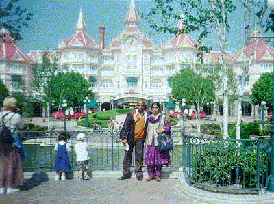 Amritha and I in Eurodisney 